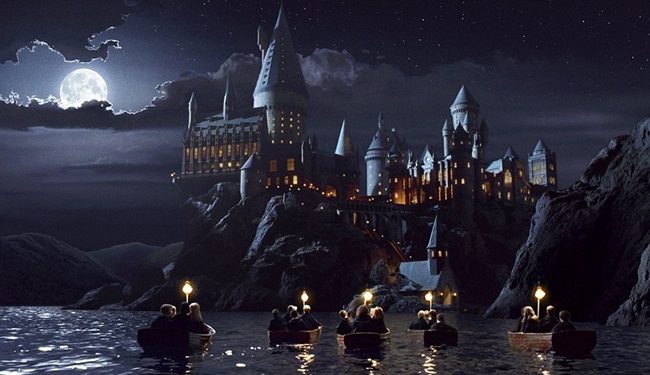 Hogwarts - Harry Okuldaki İlk Günler