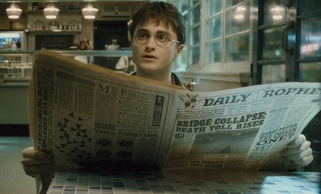 Büyücü Dünyası Gazetecilik - Harry Potter Kafe Sahnesi