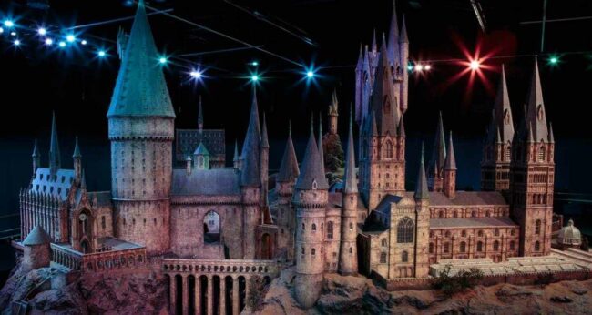 Harry Potter Tema Parkı Warner Bros. Studio Tour London