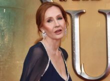 J.K. Rowling Harry Potter Dizisi Senaryo Yorum