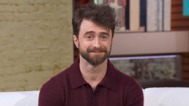 Harry Potter'ın Yeni Başrolü, Daniel Radcliffe’ten Gelen Mesaj Hakkında Konuştu 2 Daniel Radcliffe - Yeni Harry Potter Destek