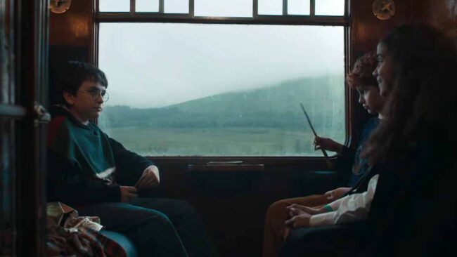 Harry Potter Dizisinden İlk Fragman Geldi: İşte Büyücülük Dünyası'nın Yeni Yüzleri 2 Harry Potter Dizisi Altın Üçlü