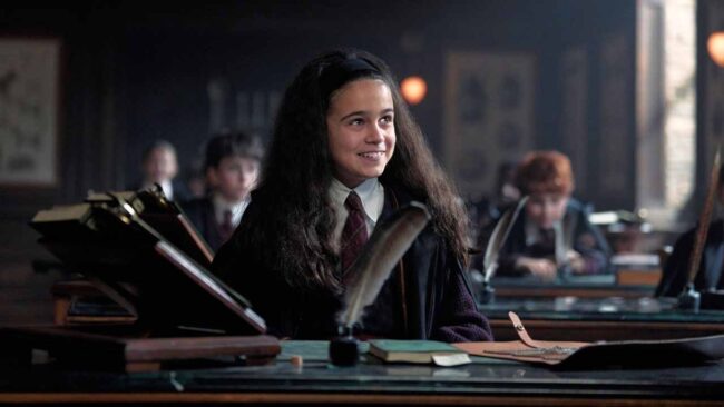Harry Potter Evreninde 25. Yıl Kutlamaları Başladı: Oyuncular İçin Özel Etkinlikler Düzenleniyor 3 Yeni Hermione Granger Arabella Stanton Harry Potter Dizisi